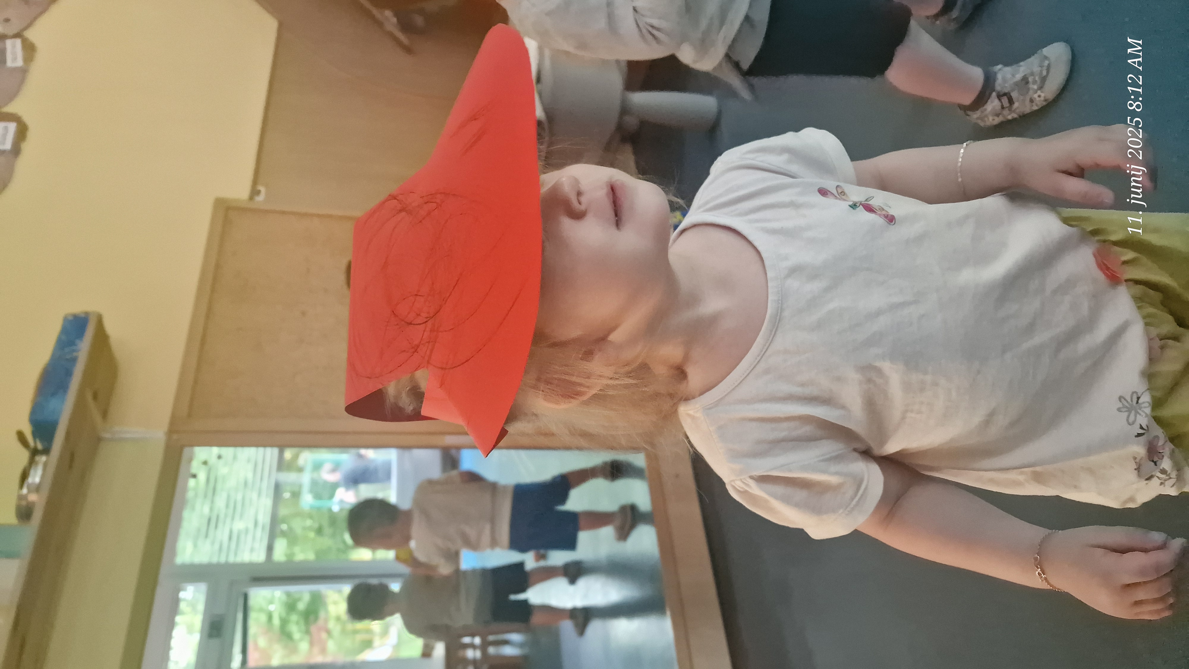 JEŽKI, SLONČKI, MRAVLJICE V JUNIJU 2025